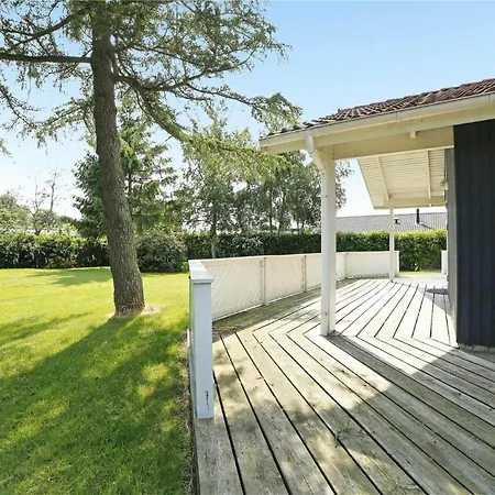 30410-odder-hulager-2 بيت للعطل Odder